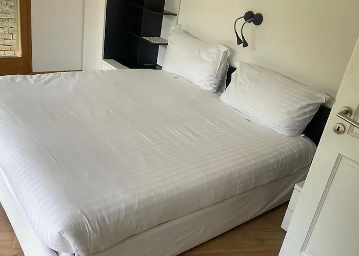 Riverside Mountain Retreat Appartamento