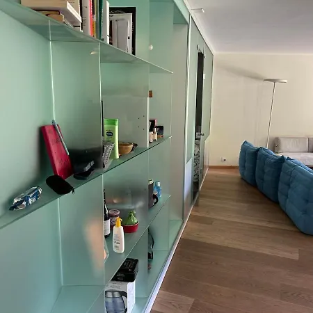 Riverside Mountain Retreat