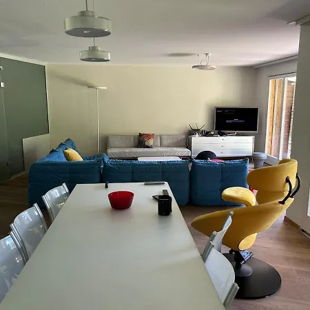 Riverside Mountain Retreat Appartement *